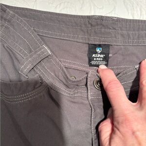Women’s Kuhl Size 8 Hiking Pants
